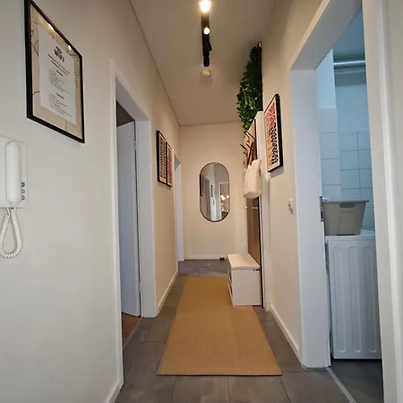 Neu! Kings-apartment - 300m Zum Bahnhof - 6 Personen - Kueche - Gerberplatz *