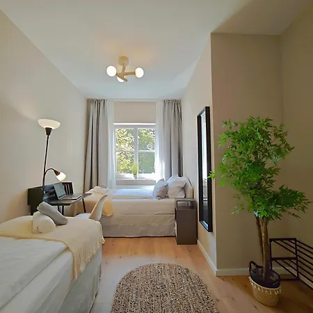 Neu! Kings-apartment - 300m Zum Bahnhof - 6 Personen - Kueche - Gerberplatz Memmingen