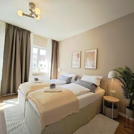 Apartamento Neu! Kings-apartment - 300m Zum Bahnhof - 6 Personen - Kueche - Gerberplatz