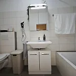 Apartman Neu! Kings-apartment - 300m Zum Bahnhof - 6 Personen - Kueche - Gerberplatz