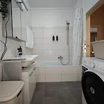 Apartman Neu! Kings-apartment - 300m Zum Bahnhof - 6 Personen - Kueche - Gerberplatz