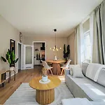 Neu! Kings-apartment - 300m Zum Bahnhof - 6 Personen - Kueche - Gerberplatz Apartman Memmingen