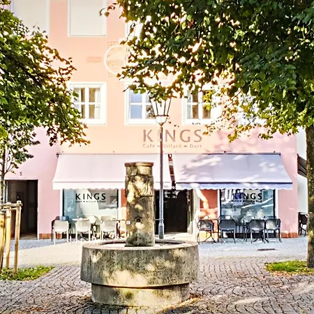 Neu! Kings-apartment - 300m Zum Bahnhof - 6 Personen - Kueche - Gerberplatz Apartman *
